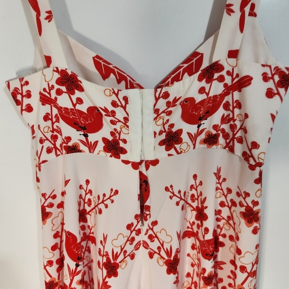 Scanlan Theodore Silk Dress, Size 4 - Picture 5 of 10